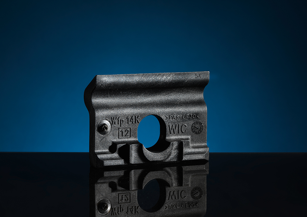 Winkelführungsplatten Winkelführungsplatte aus Kunststoff für den Bahnoberbau